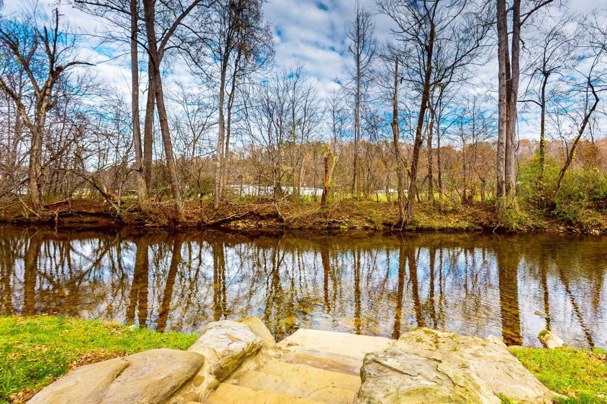 Vila Rivers Edge Cosby Exteriér fotografie